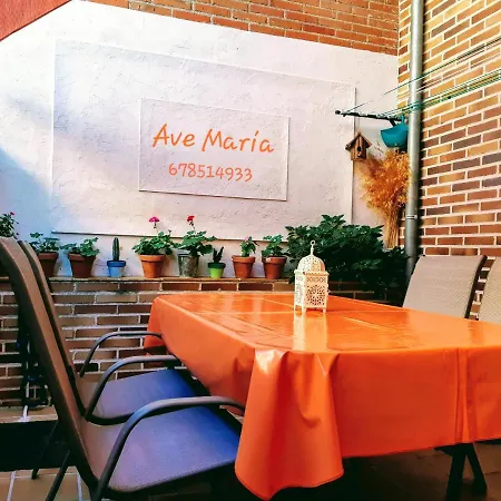 Vut Ave Maria Garaje Para 2 Coches Y Wifi Gratis Apartment